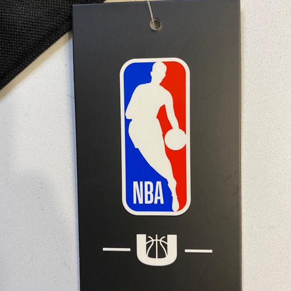 🚫 SOLD 🚫 ⭐️Houston Rockets jacket - Picture 3 of 5